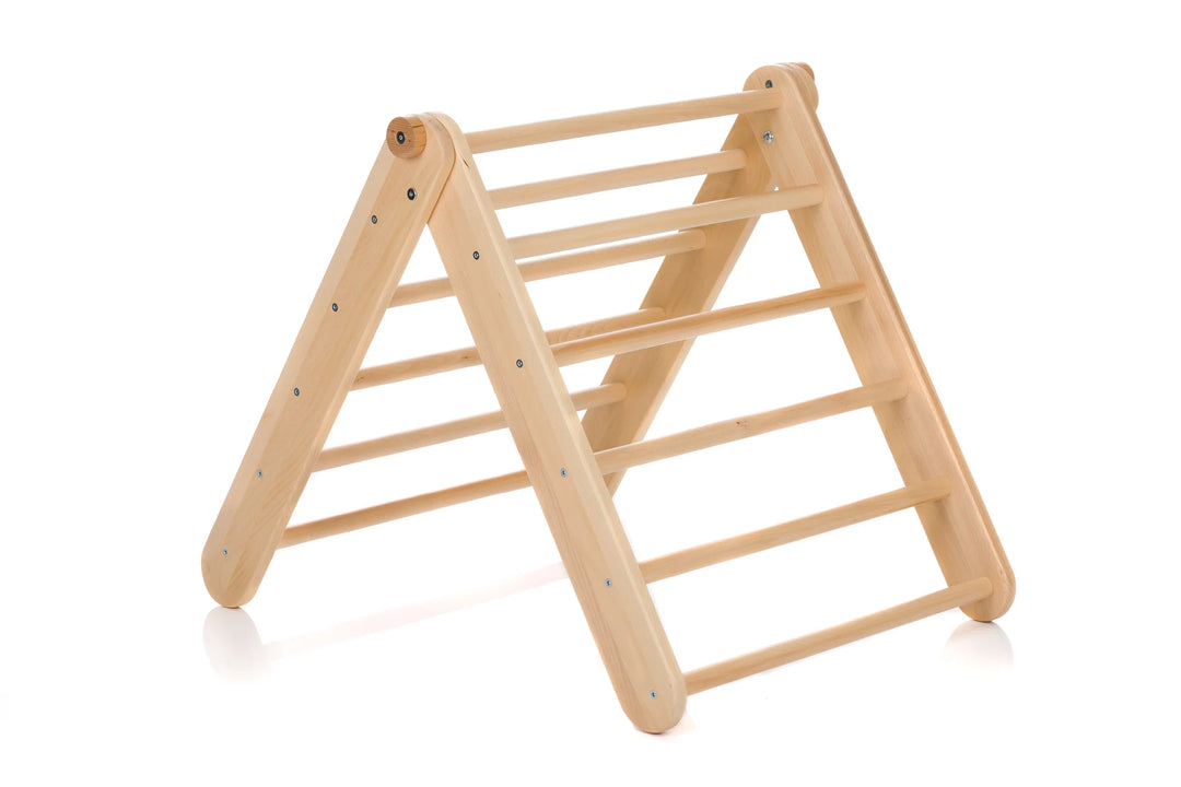 Kletterdreieck mit Rutschbrett - Ausstellerabverkauf