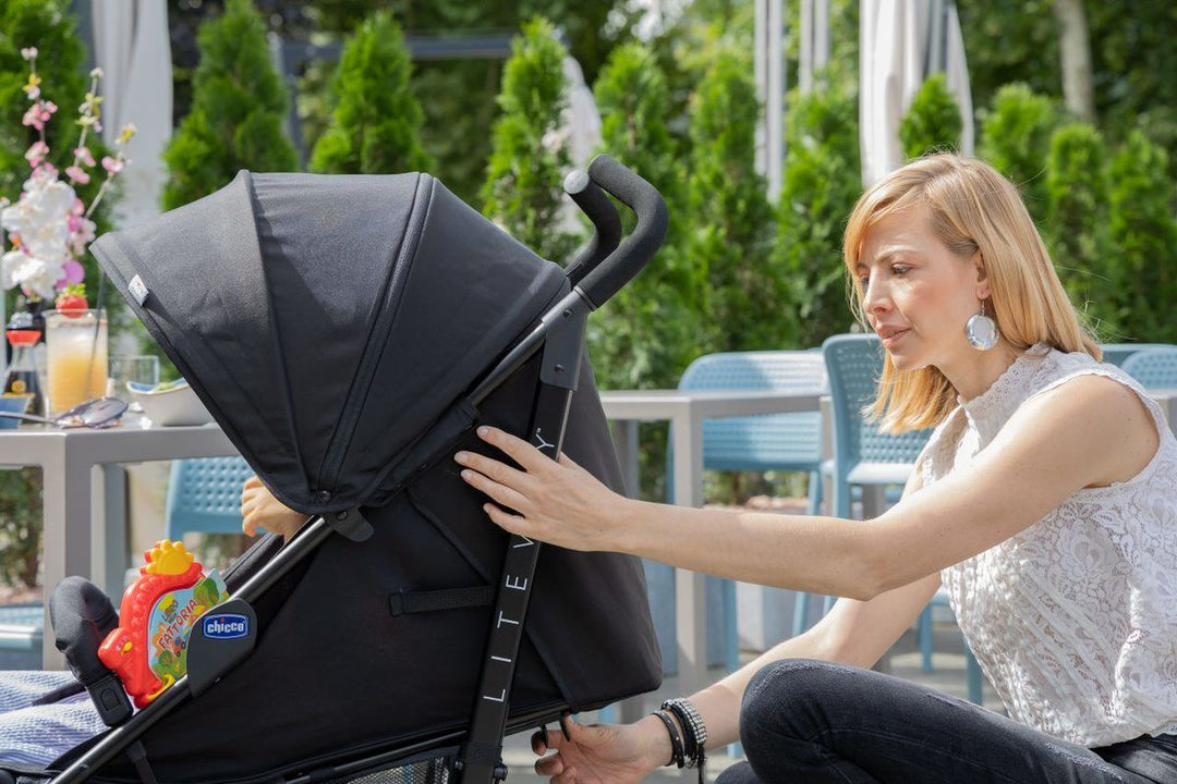 Chicco Liteway 4 (black)