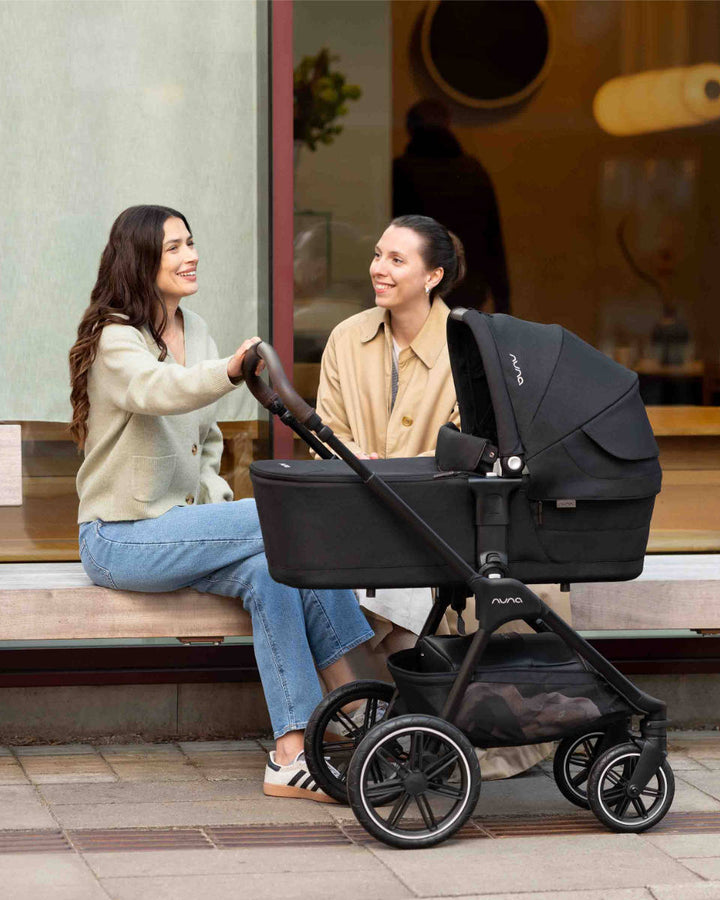 Nuna Triv LX All-in-One Set (caviar)