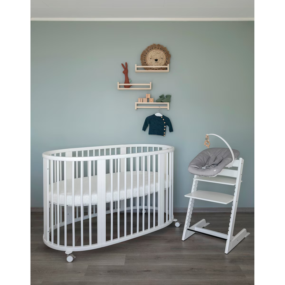 Slumber Star 2-in-1 crib - Exhibitor clearance sale