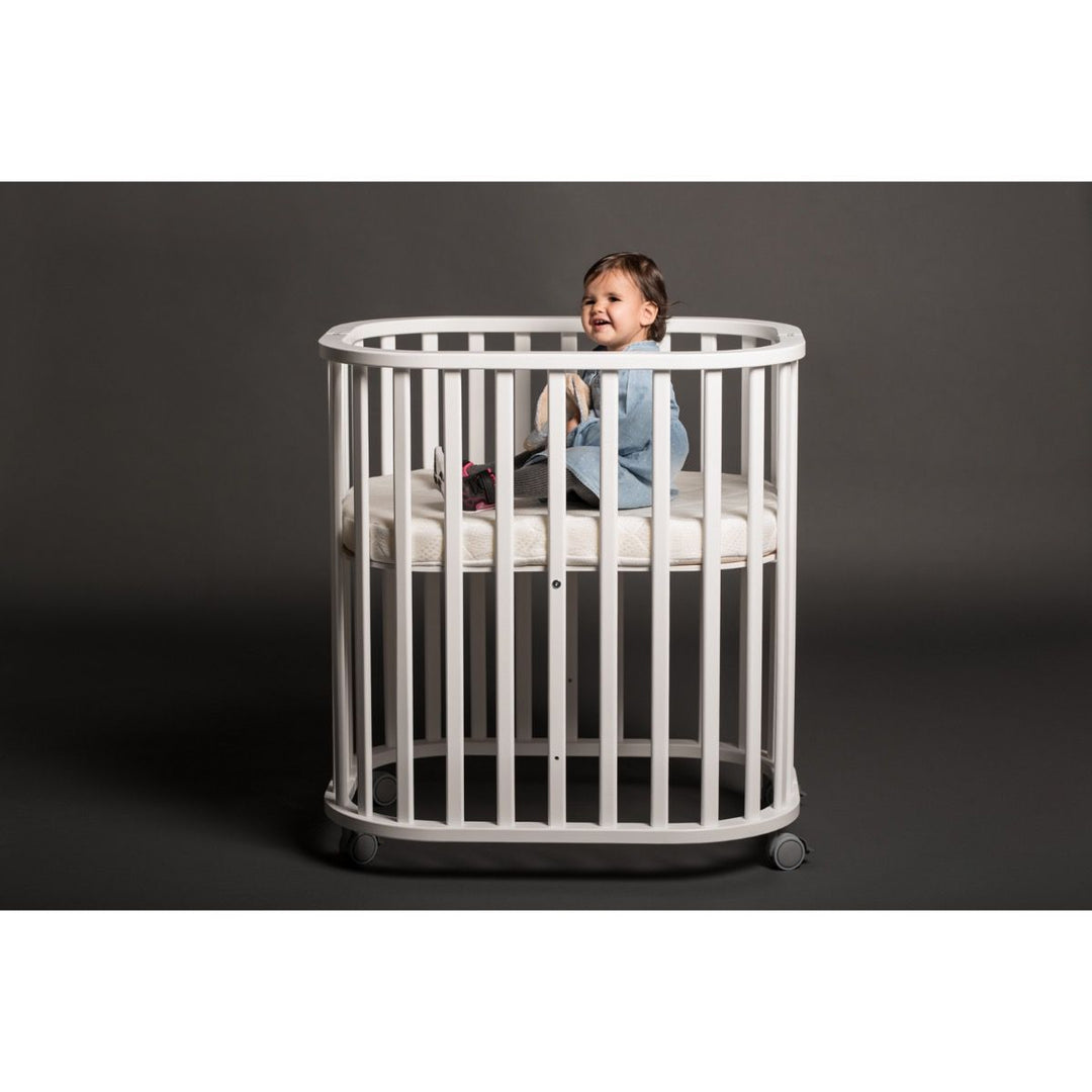 Grow Up crib (white) - exhibitor sales 