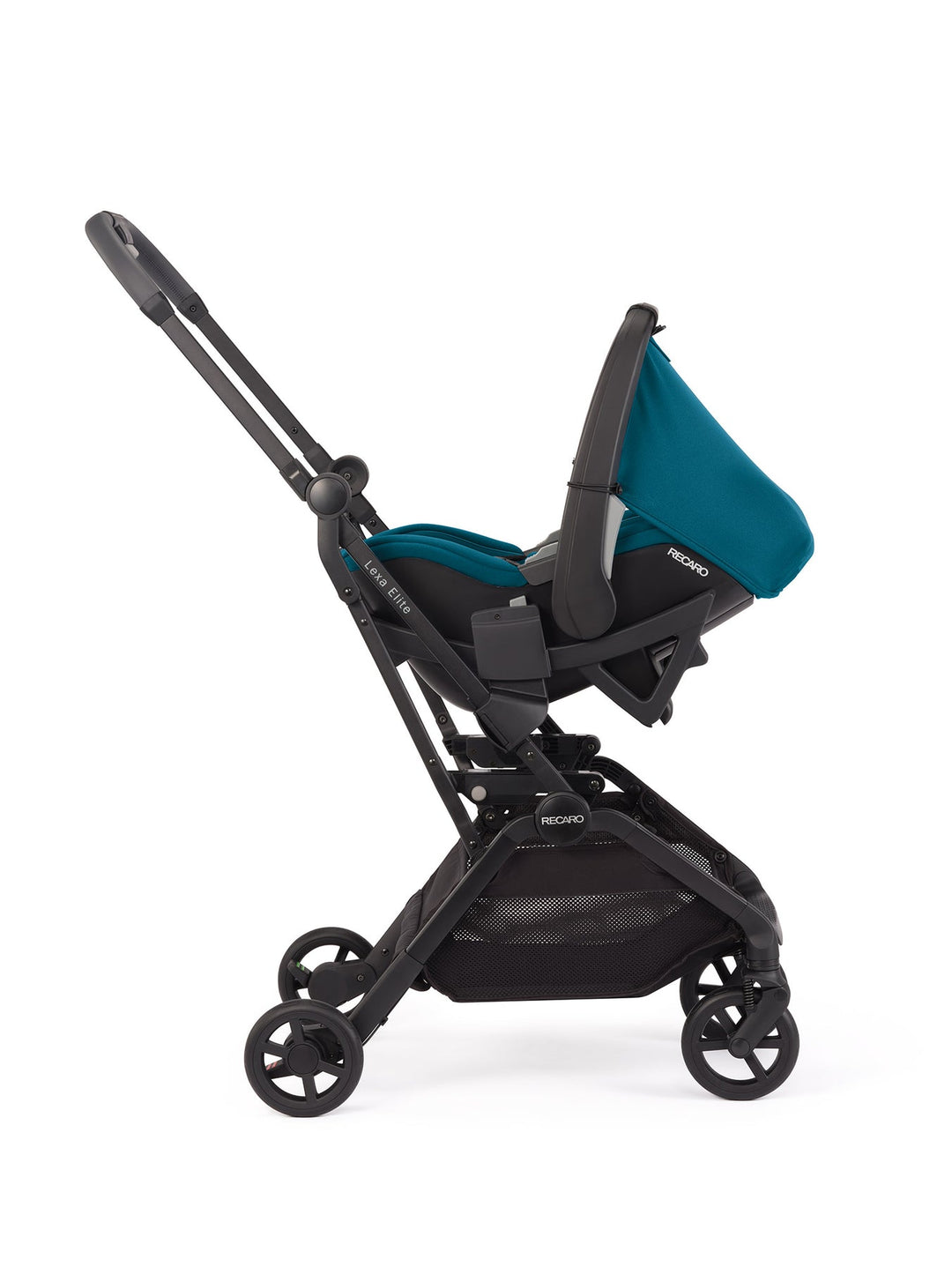 Recaro Lexa Elite Buggy mit Maxi Cosi aufgesetzt